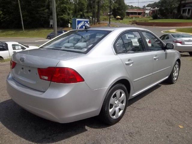 Kia Optima 2009 photo 2