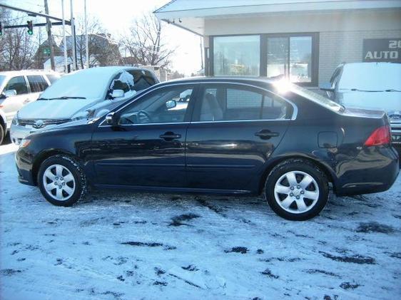 Kia Optima 2009 photo 2