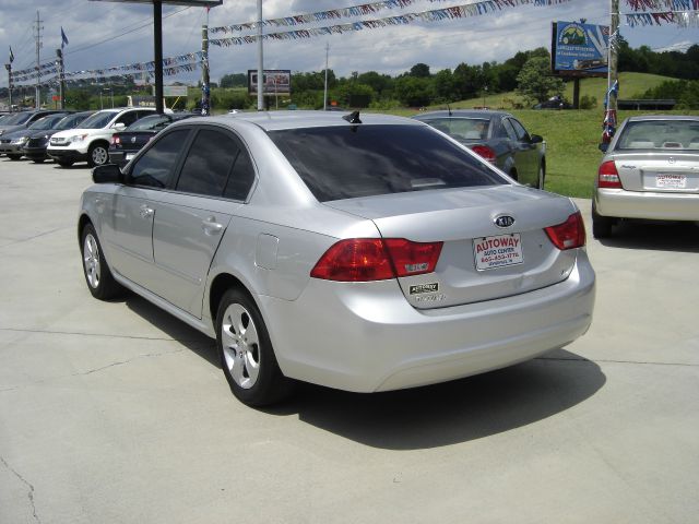 Kia Optima 2009 photo 2