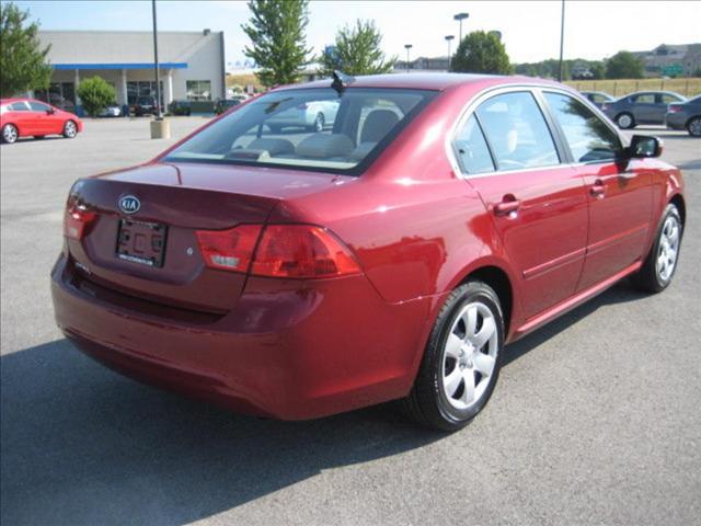 Kia Optima 2010 photo 5