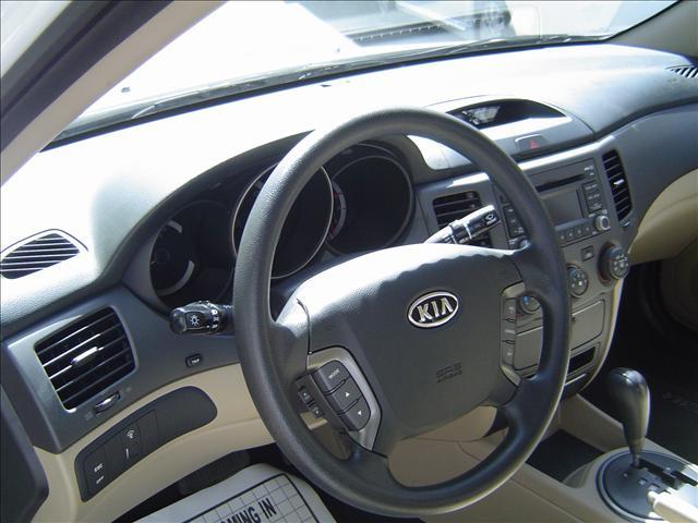 Kia Optima 2010 photo 5