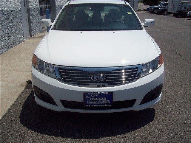 Kia Optima 2010 photo 1