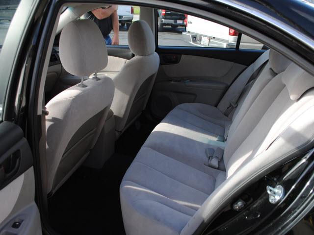 Kia Optima 2010 photo 3