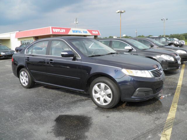 Kia Optima Elk Conversion Van Sedan