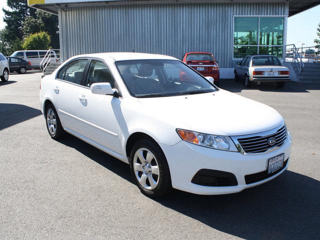 Kia Optima 2010 photo 2