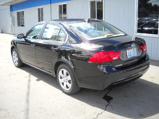 Kia Optima 2010 photo 2