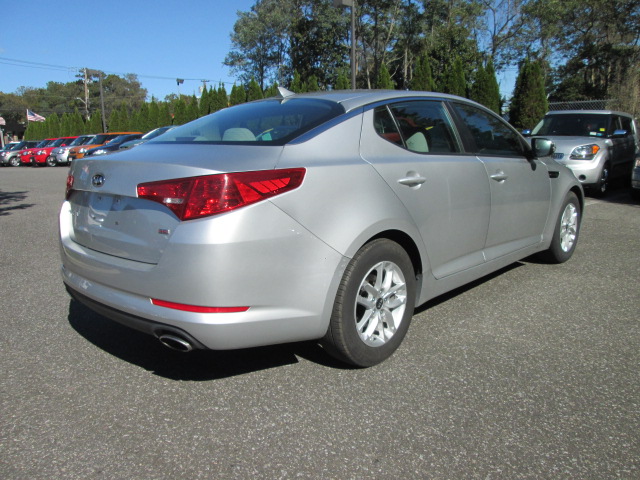 Kia Optima 2011 photo 3