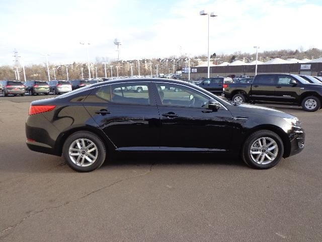 Kia Optima 2011 photo 2