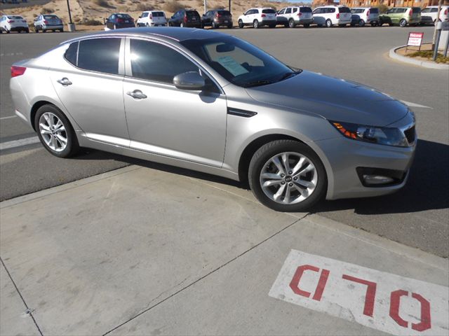 Kia Optima 2011 photo 4