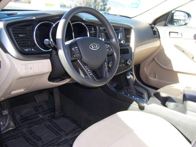 Kia Optima 2011 photo 5