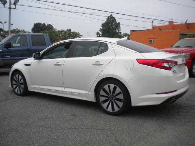 Kia Optima 2011 photo 3