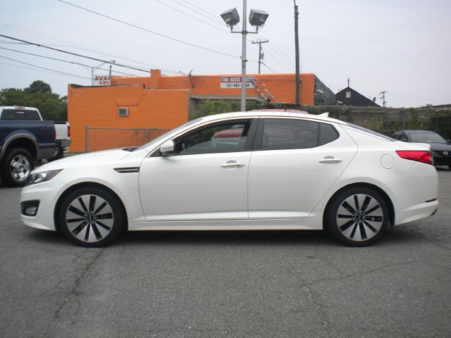 Kia Optima 2011 photo 4