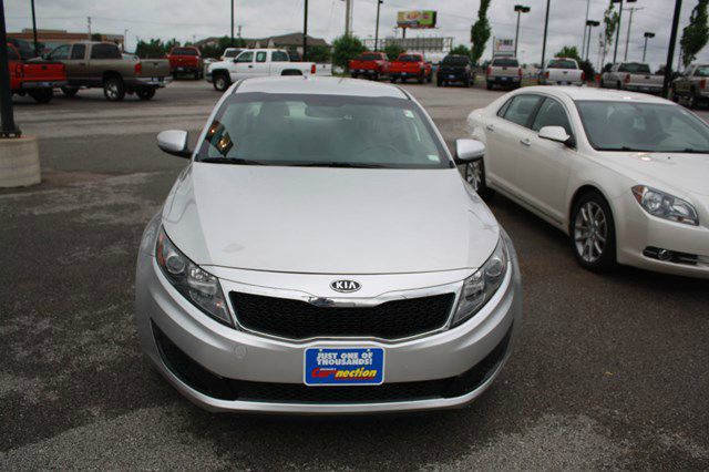 Kia Optima 2011 photo 7