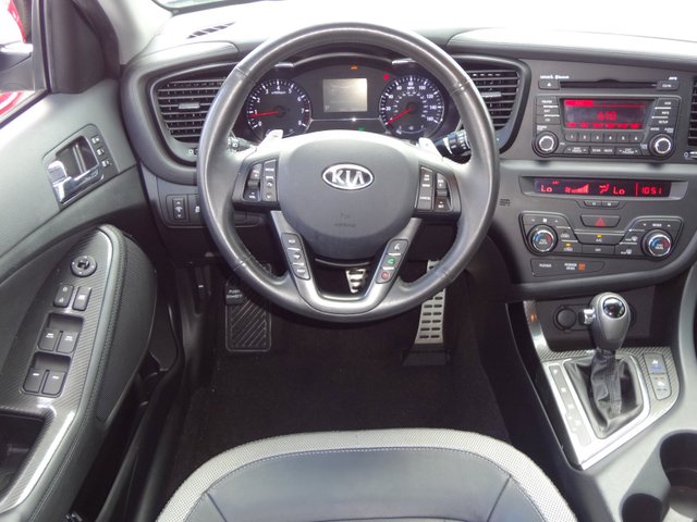 Kia Optima 2011 photo 5