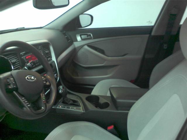 Kia Optima 2011 photo 5