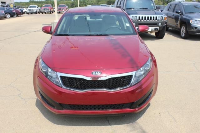 Kia Optima 2011 photo 1