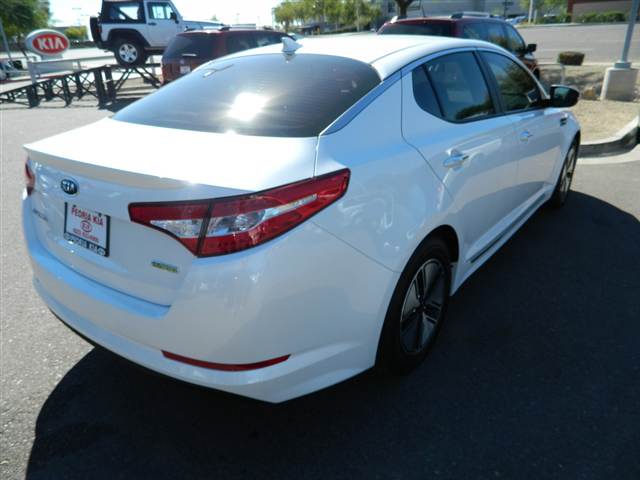 Kia Optima 2011 photo 4