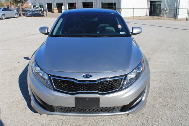 Kia Optima 2011 photo 1