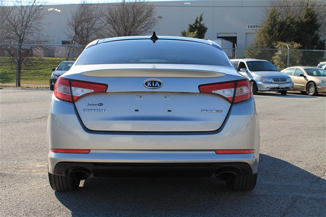 Kia Optima 2011 photo 5