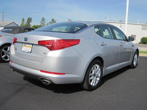 Kia Optima 2011 photo 1