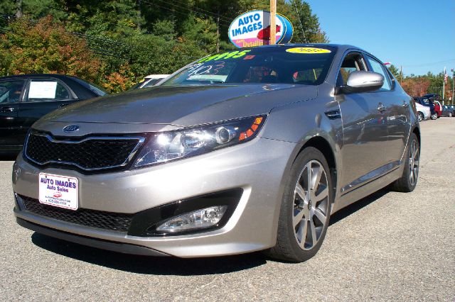 Kia Optima 2011 photo 1