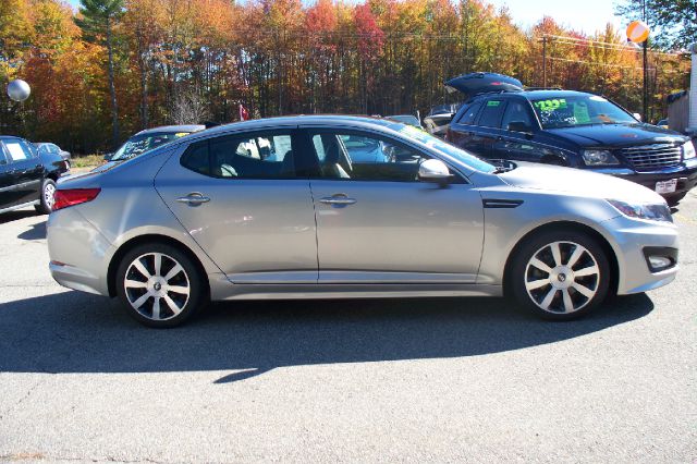 Kia Optima 2011 photo 2