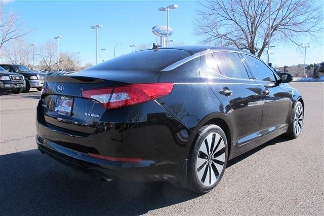 Kia Optima 2011 photo 2