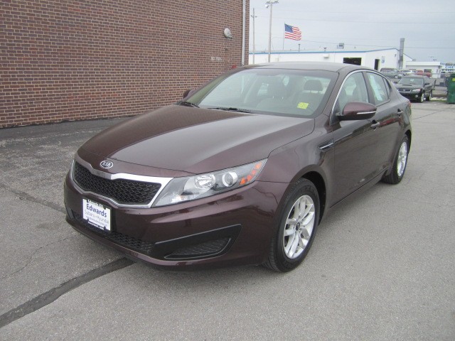 Kia Optima 2011 photo 1