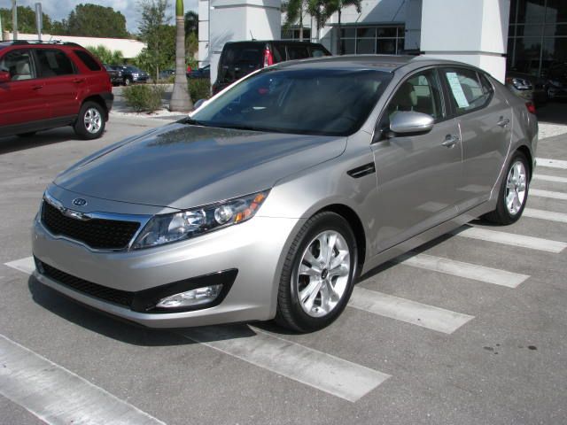 Kia Optima 2011 photo 3