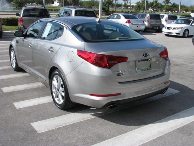 Kia Optima 2011 photo 5