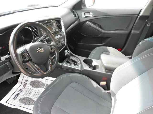 Kia Optima 2011 photo 1