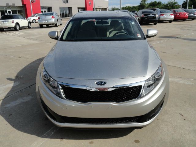 Kia Optima 2011 photo 25