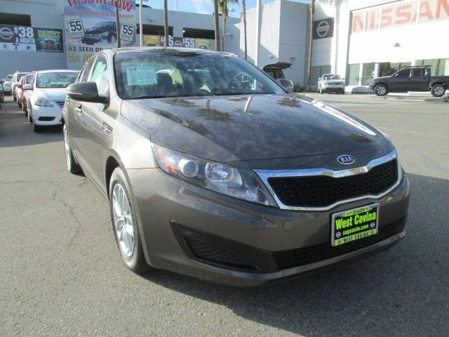 Kia Optima 2011 photo 1