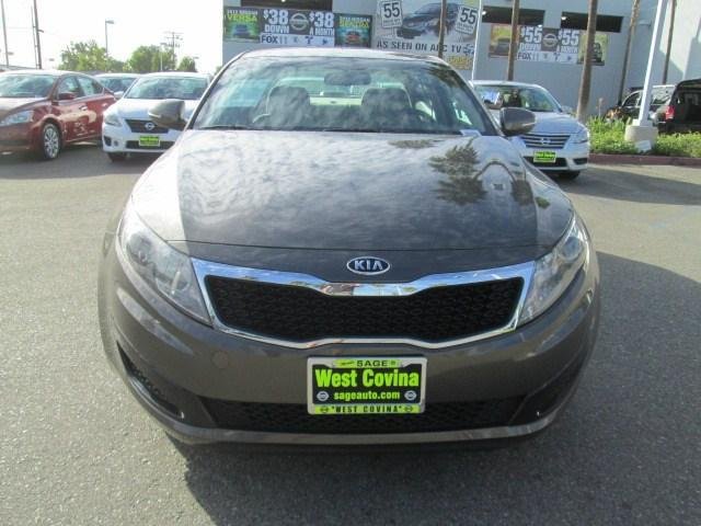 Kia Optima 2011 photo 2