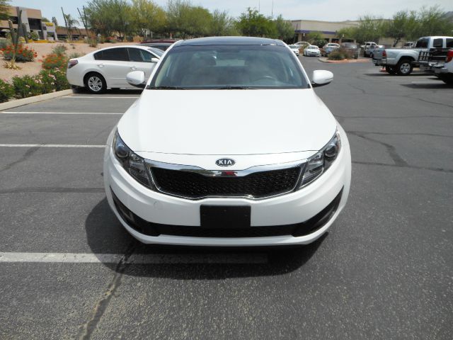 Kia Optima 2011 photo 2