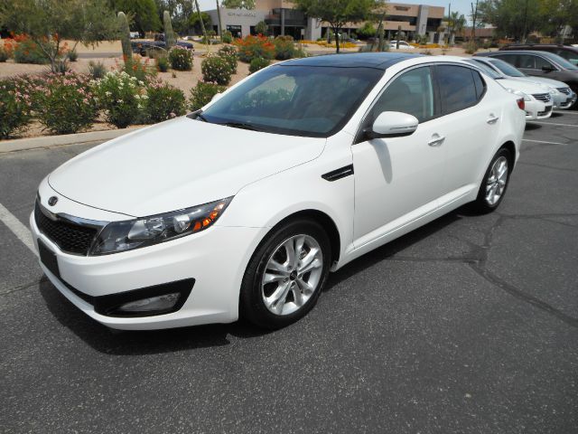 Kia Optima 2011 photo 28