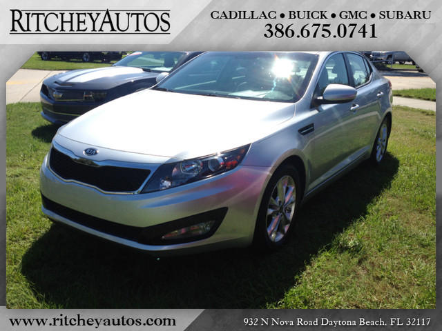 Kia Optima 2011 photo 2