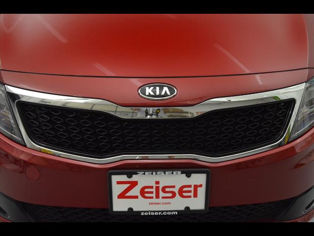 Kia Optima 2011 photo 4