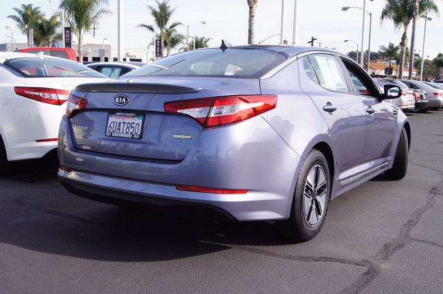 Kia Optima 2011 photo 3