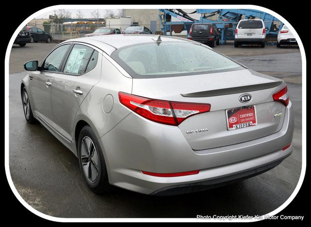 Kia Optima 2011 photo 2