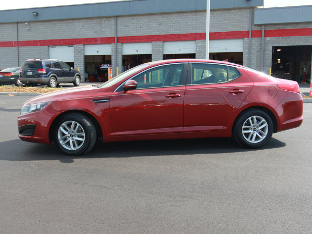 Kia Optima 2011 photo 4