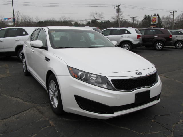 Kia Optima 2011 photo 4