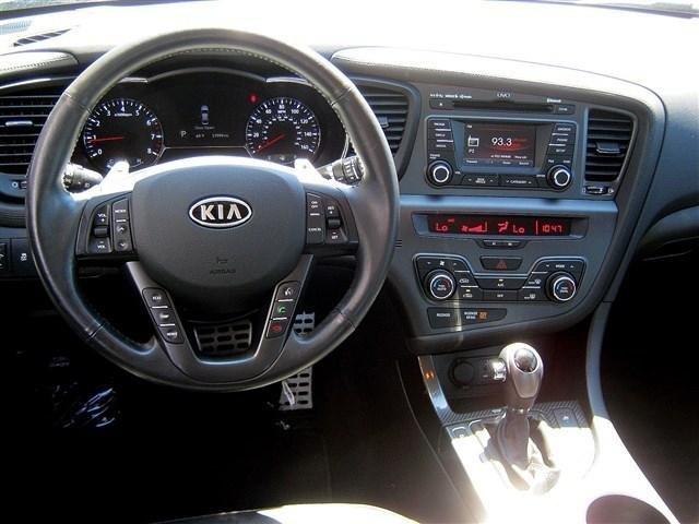 Kia Optima 2012 photo 40