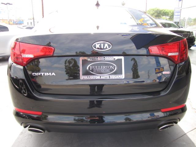 Kia Optima 2012 photo 13