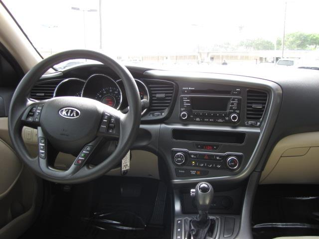 Kia Optima 2012 photo 4