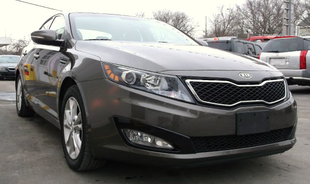 Kia Optima 2012 photo 3