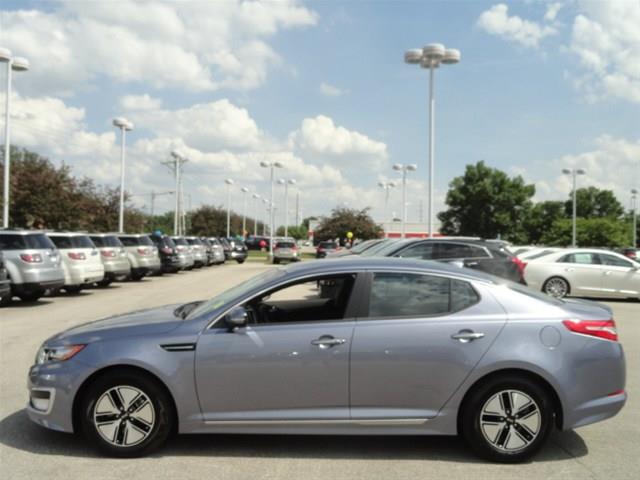 Kia Optima 2012 photo 1