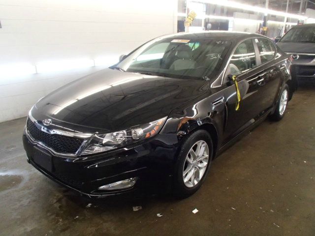 Kia Optima 2012 photo 2