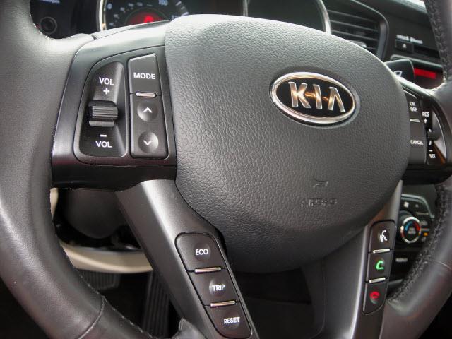 Kia Optima 2012 photo 6