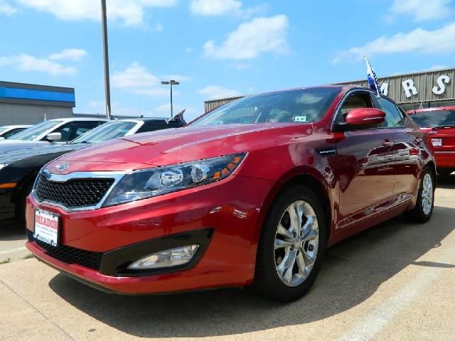 Kia Optima 2012 photo 8